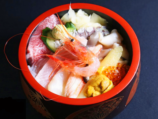 新家寿司特上ちらし画像大 (1)