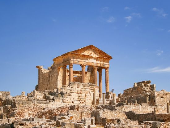 チュニス近郊世界遺産ハイライト 1泊2日ツアー　ケロアン＆カルタゴ＆ドゥッガ＆エル・ジェムなど ＜貸切／食事付き／日本語または英語ガイド／チュニス発＞