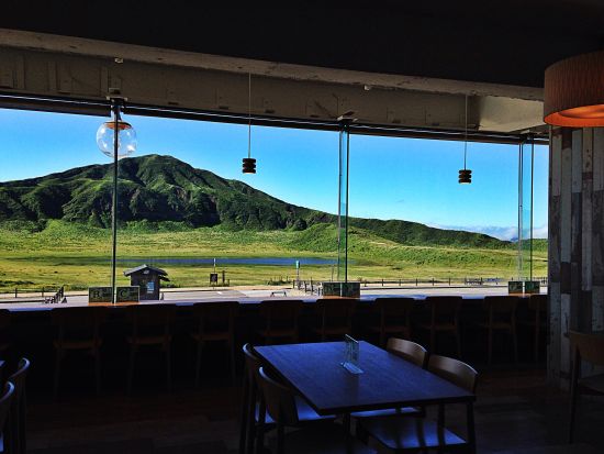 【熊本市内発着】阿蘇日帰り貸切観光タクシーツアー　草千里の絶景を望む！ ＜約6時間＞ by ジャパンホリデートラベル