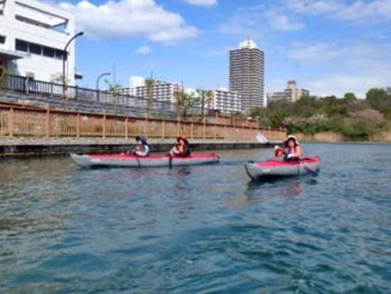 東京運河ミドルカヌーツアー まるでパナマ運河のような水位の変動を楽しめる 初心者～経験者向け 4歳から参加ＯＫ！＜東京＞by レイクウォーク