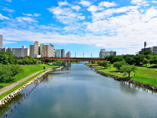 東京運河ミドルカヌーツアー まるでパナマ運河のような水位の変動を楽しめる 初心者～経験者向け 4歳から参加ＯＫ！＜東京＞by レイクウォーク