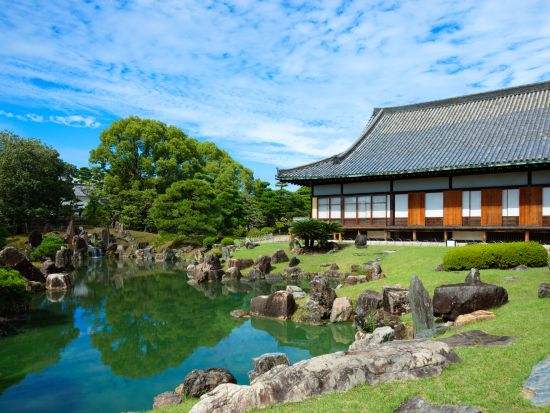 貸切観光タクシー 金閣寺・二条城・清水寺で初めての京都満喫プラン＜４.5時間／大津市内発／京都市内着／京都市内発オプションあり／1～9名＞by 滋賀ヤサカ自動車
