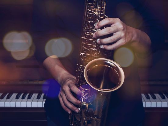 名門ジャズクラブ「ジャズアレー」＆シアトル夜景観賞ツアー ＜日本語ドライバーガイド＞