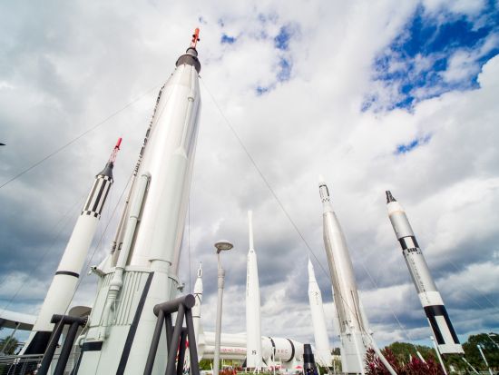 ケネディ宇宙センター 1日観光ツアー　エクスプローラーバスツアーに乗車！＜入場チケット付き／ホテル往復送迎付き／日本語ガイド／木・日曜日＞by オーランド観光