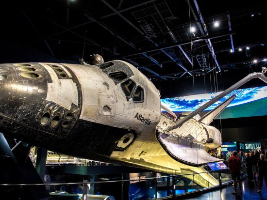 ケネディ宇宙センター 送迎サービス　到着したら自由時間 ＜入場チケット付き／英語ドライバーガイド＞