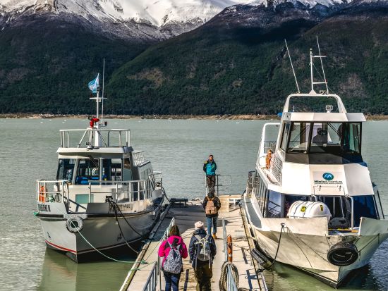 ペリトモレノ氷河を観賞する絶景クルーズツアー1時間＜混載／午前or午後／英語ガイド／現地集合＞