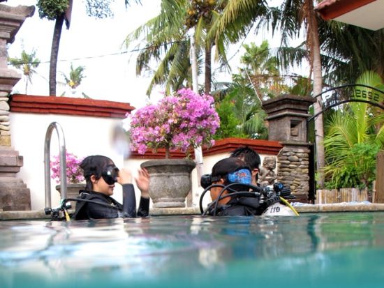 PADIオープンウォーター／アドバンス ダイビングライセンス取得コース＜2～3日＞by ブルーシーズン・バリ