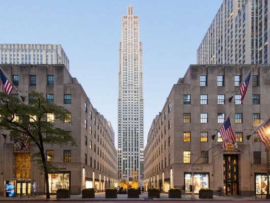 Channel Gardens Rockefeller Center
