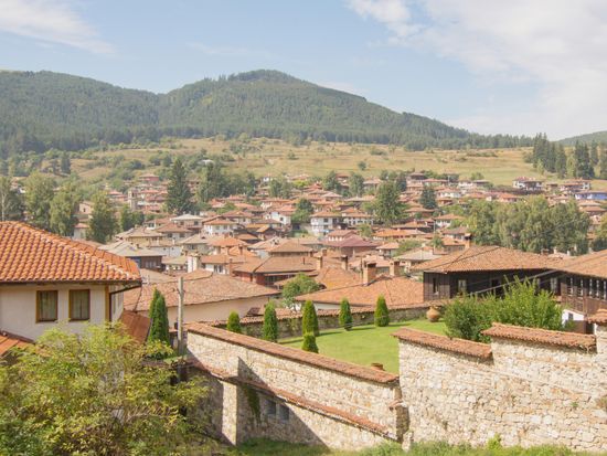 pixta_92435111_resize