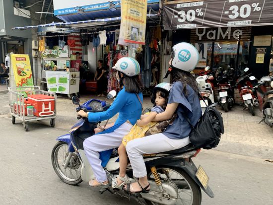日本語バイクツアー　ご要望にあわせて作成するカスタマイズバイクツアー ＜貸切／半日・終日／現地ドライバー（日本語）／選べる集合・解散場所／保険完備＞ 