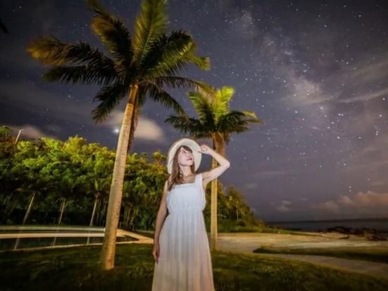 星空浴to宙さんぽ　星や宇宙の解説付き星空観賞＆星空カメラマンが星空フォトを撮影！カヌチャリゾートで天然プラネタリウム ドリンク飲み放題付＜約2時間／名護市＞