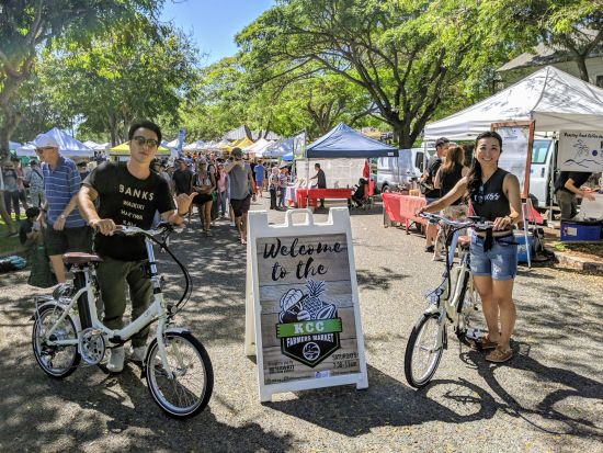 ワイキキ電動自転車ツアー　ダイアモンドヘッド＋カハラホテル＋カハラモール＋カピオラニ公園　土曜日はKCCファーマーズマーケットも！＜3時間半／日本語ガイド＞