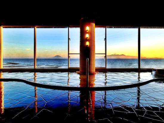 指宿市内発着貸切観光タクシー　指宿名泉めぐり「吉乃湯」「こらんの湯」を楽しむらくらく移動旅　名物茶ぶし＋オクラのスムージーby NPO法人 指宿観光&体験の会