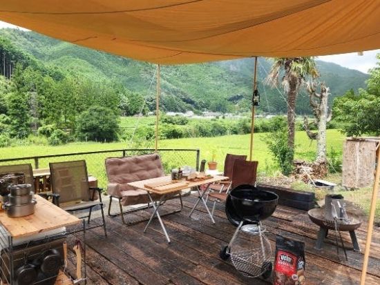 ZEROからはじめる民宿×キャンプ お子様も挑戦できる薪割りや野菜の収穫！板ごと焼くプランクBBQで絶品松阪牛をご賞味＜4時間／BBQ昼食付／大紀町＞