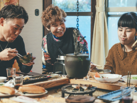 ガイド付きサイクリングツアー E-bikeに乗って大自然を満喫！笠木渓谷ヒルクライムと鮎づくしコース＜4時間／昼食付／大紀町＞
