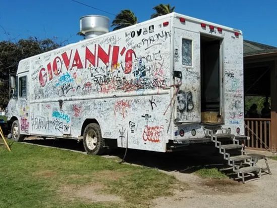 オアフ島1日観光　ノースショア（ハレイワ）観光とワイケレアウトレット　ジョバンニのガーリックシュリンプ付きB級グルメツアー