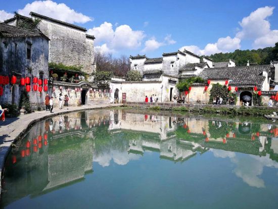 黄山＆宏村 1泊2日ツアー　世界遺産と中国絶景をめぐる ＜貸切／新幹線利用／5つ星ホテル利用／昼食付き／日本語ガイド／上海発＞