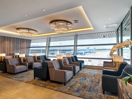 クアラルンプール国際空港（KUL）ラウンジチケット☆プラザ・プレミアム・ファースト（Plaza Premium First）*ターミナル1