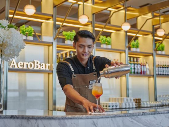 クアラルンプール国際空港（KUL）ラウンジチケット☆プラザ・プレミアムラウンジ（Plaza Premium Lounge） *ターミナル 1