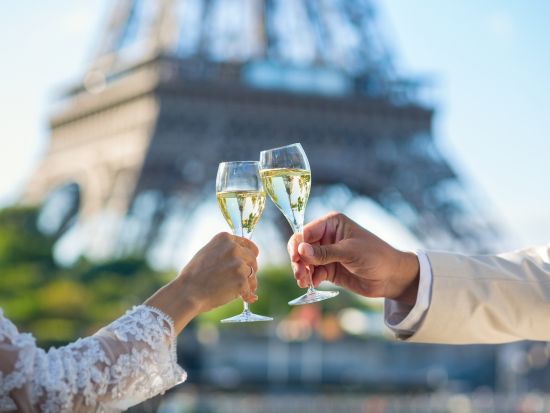 セーヌ川シャンパン・クルーズ 　バトー・ムッシュ＜1時間10分＞