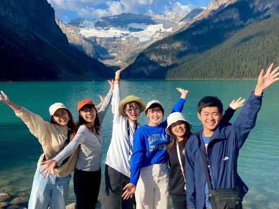 世界遺産カナディアンロッキー　コロンビア大氷原＆モレーン湖＆レイクルイーズ観光ツアー ＜6～10月／昼食付／日本語／空港送迎プランあり＞byバンフトップツアーズ