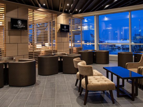 バンクーバー国際空港（YVR）ラウンジチケット☆プラザ・プレミアムラウンジ（Plaza Premium Lounge）