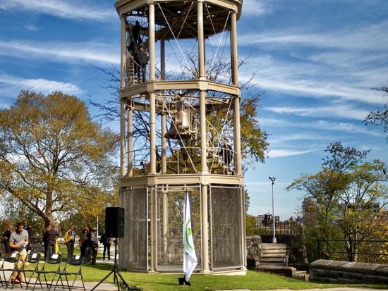 ハーレム観光  ゴスペル鑑賞＆125番ストリートやマウントモリス・パーク歴史地区ウォーキングツアー ＜日曜／昼食付き／英語ガイド＞