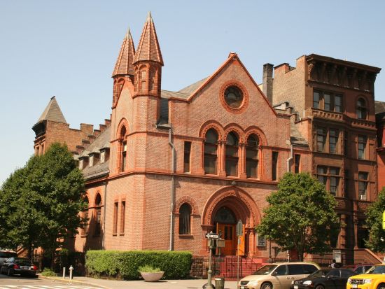 ハーレム観光 マウントモリス・パーク歴史地区ウォーキングツアー ＜月＆土曜／昼食付き／英語ガイド＞