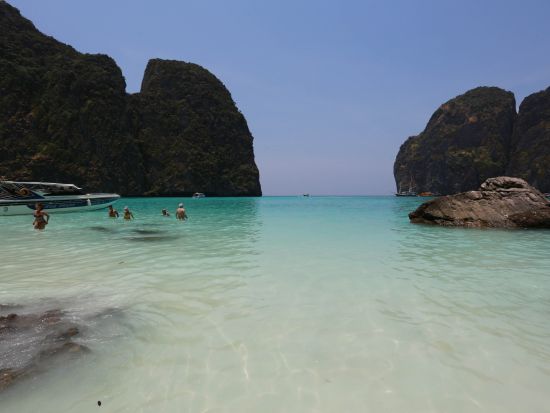 スピードボート貸切　ピピ島＆バンブー島 日帰り観光ツアー ＜日本語ガイド／クラビ発＞