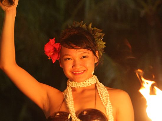 Sunset_Beach_BBQ_Polynesian_Dance_(10)