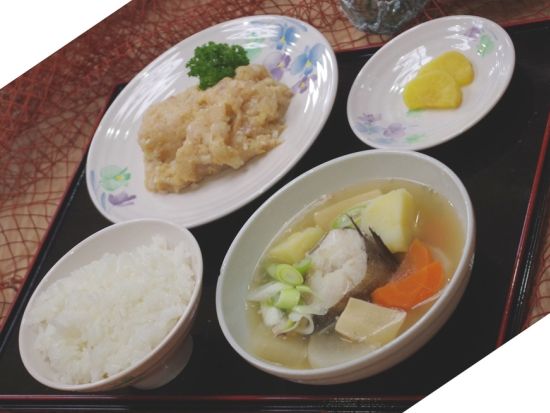 北山崎 番屋で魚さばき体験＆クッキング 浜のお母さんたちがさばき方を教えてくれる♪＜90分／田野畑村＞by体験村・たのはたネットワーク 