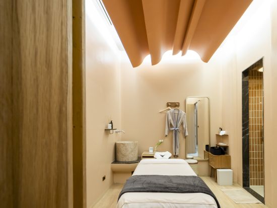 エスケープ バイ ハーン「SCape by HARNN」エムクオーティエ店　人気ブランド「HARNN」直営スパ＜プロンポン駅直結＞