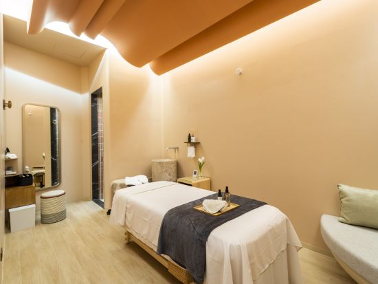 エスケープ バイ ハーン「SCape by HARNN」エムクオーティエ店　人気ブランド「HARNN」直営スパ＜プロンポン駅直結＞