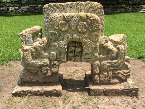 世界遺産コパン遺跡観光ツアー＜英語ガイド または 日本語アシスタント／グアテマラシティ発＞