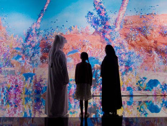 アヤ・ユニバース（AYA UNIVERSE）入場チケット事前予約　未来的なテクノロジーが斬新な没入型エンターテイメント＜ワフィ・シティ・モール＞