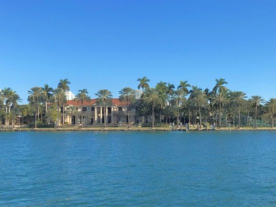 マイアミ　豪邸拝見クルージング＆ショッピングツアー ＜日本語ドライバーガイド＞