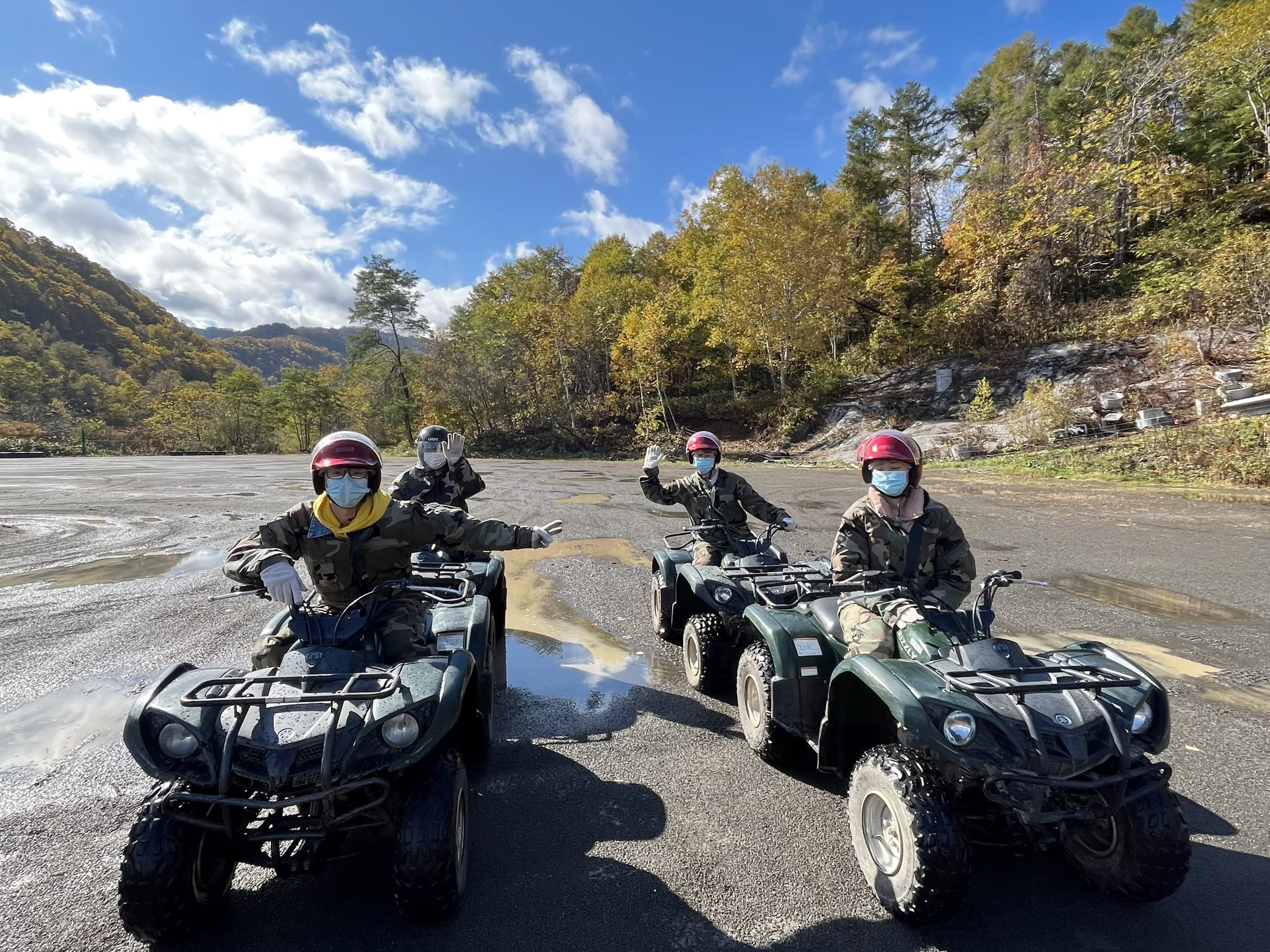 ATV四輪バギー体験 北海道の大自然を走る気持ちの良い走行を！アクセス良好♪札幌市内中心部から25分＜子供参加可／免許不要／札幌＞ |  札幌近郊の観光&遊び・体験・レジャー専門予約サイト VELTRA(ベルトラ)