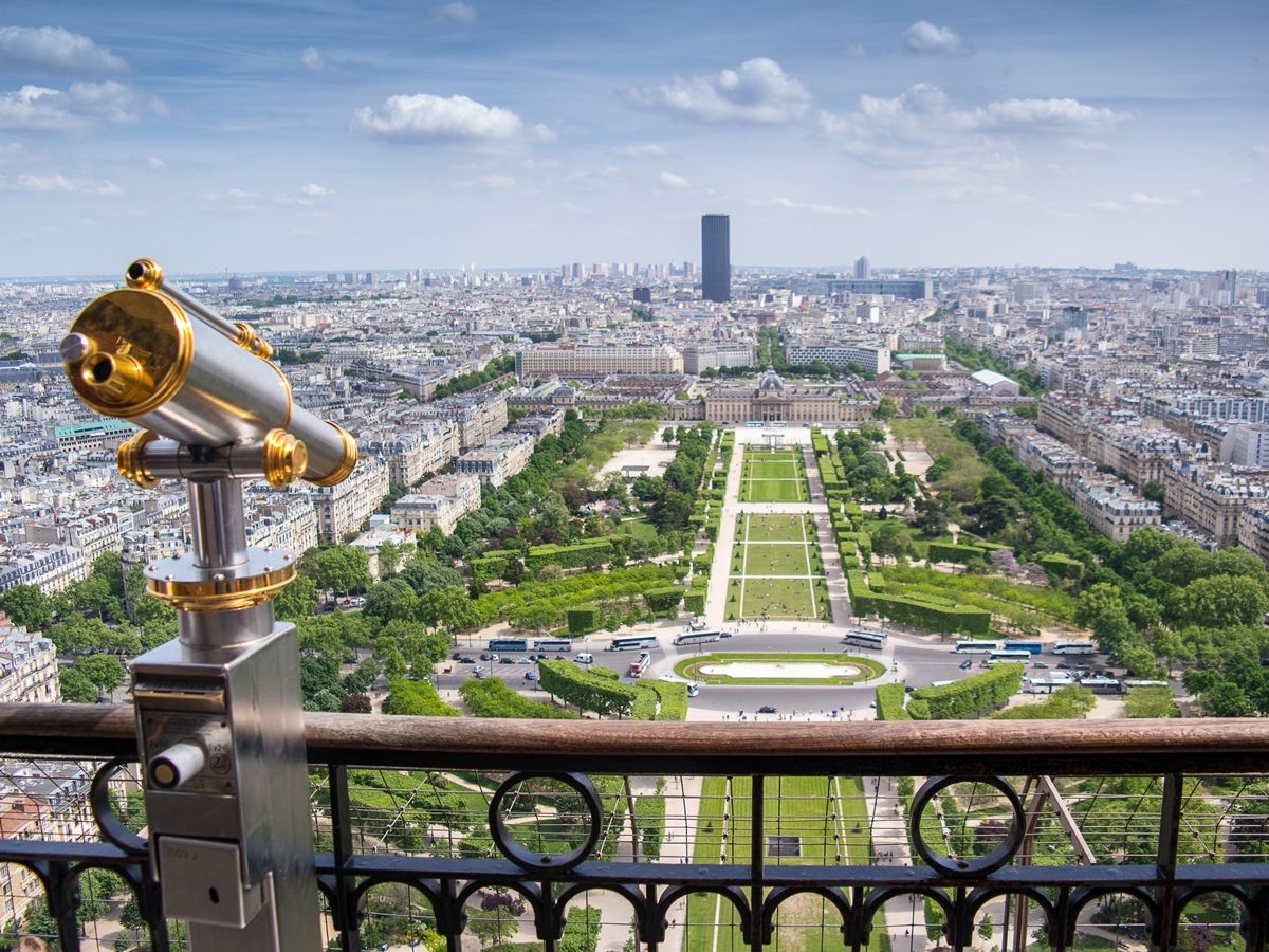 エッフェル塔 | フランス 旅行の観光・オプショナルツアー予約 VELTRA