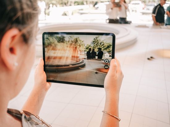 VR at Apple campus visitors center