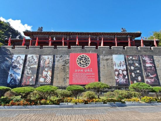 龍仁大長今パーク（旧MBCドラミア）＋温達（オンダル）時代劇オープンセット1日ツアー  『花郎（ファラン）』など2つの人気撮影地を訪問＜日本語ガイド／明洞解散＞