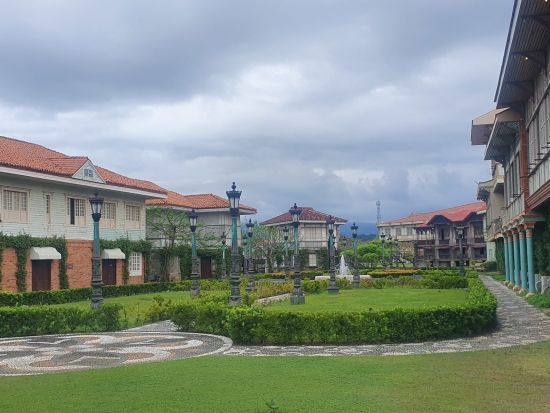 ラス・カサス・フィリピナス・デ・アクザール日帰り観光ツアー　フィリピン建造物の生きた博物館を見学＜英語（混乗）もしくは日本語（貸切）ガイド＞