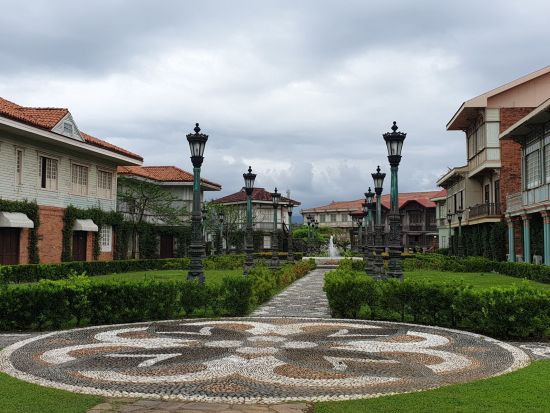 ラス・カサス・フィリピナス・デ・アクザール日帰り観光ツアー　フィリピン建造物の生きた博物館を見学＜英語（混乗）もしくは日本語（貸切）ガイド＞