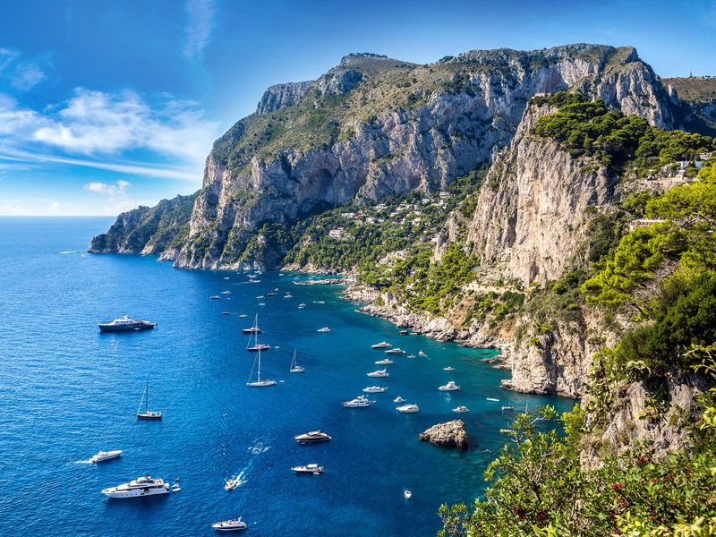 Italy_Capri-Island_shutterstock_366487079