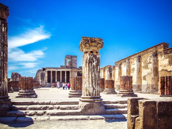 【プライベートツアー】高速鉄道利用　ポンペイ遺跡＆アマルフィ1日ツアー　世界遺産を巡る！＜日本語公認ガイド／ローマ発＞ by Mybus