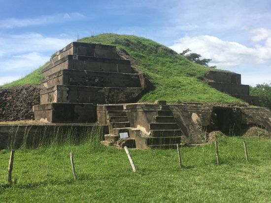 エルサルバドルの3遺跡　サン・アンドレス＆ホヤ・デ・セレン＆タスマル観光ツアー＜日本語 or 英語ガイド／グアテマラシティ or アンティグア発＞