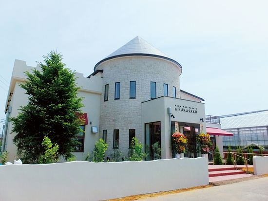 ルフカサク店頭 (1)