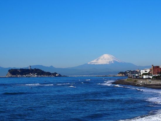 東京発日帰りバスツアー 鎌倉＆江ノ島ロケ地巡りと歴史探訪！英語ガイドと歩くインバウンド向けツアー＜英語ガイド＞