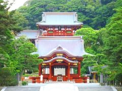 鶴岡八幡宮