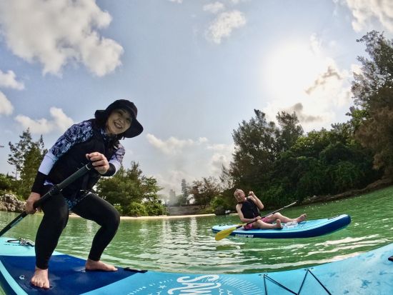 【貸切】シニア世代の参加OK　ウミガメシュノーケリング or SUP（スタンドアップパドル）ツアー 家族や3世代の参加におすすめ＜GoPro写真付き／宮古島＞
