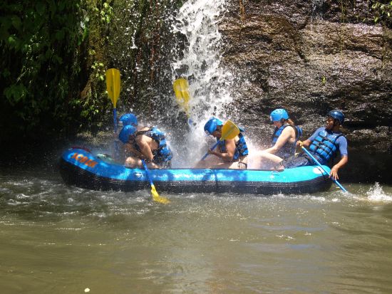 アユン川 ラフティングツアー　選べる午前または午後コース ＜食事付き／英語ガイド＞